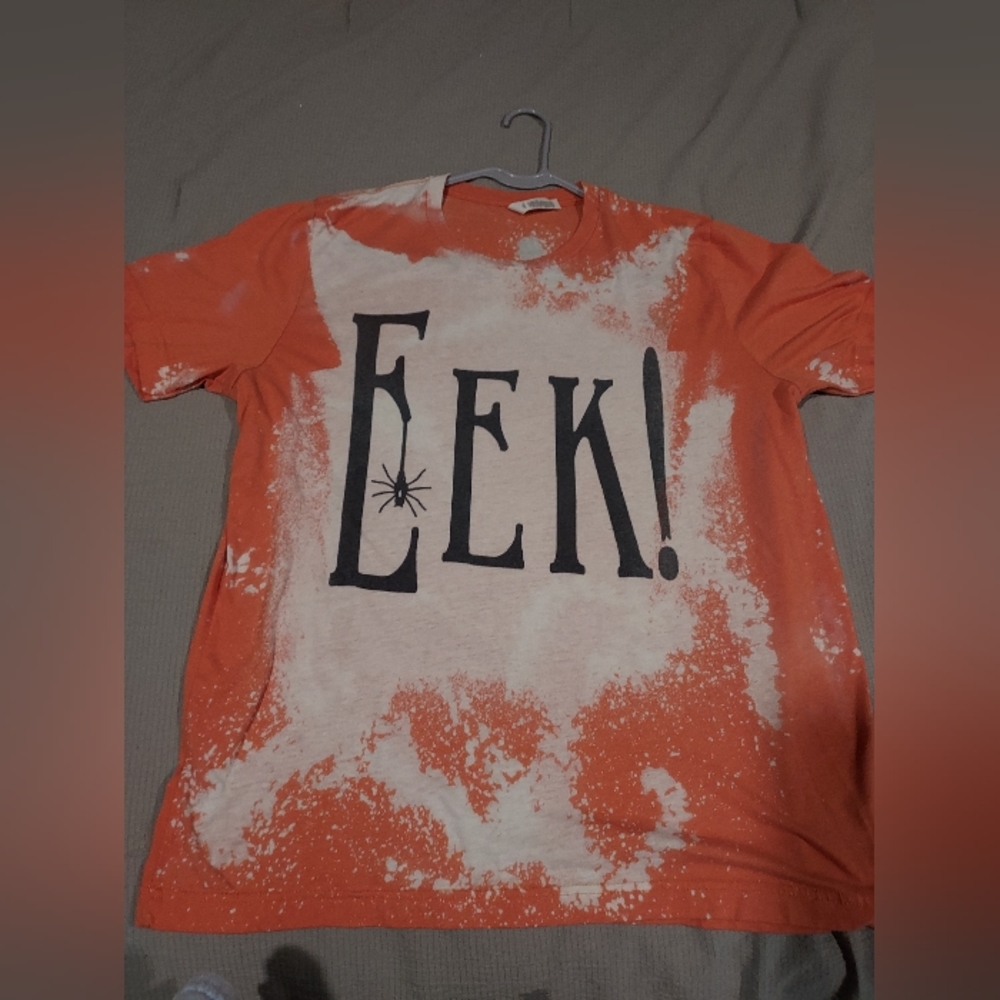 Size xl orange bleach shirt